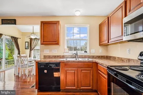 122 Abbigail Xing, Townsend, DE 19734 photo 10