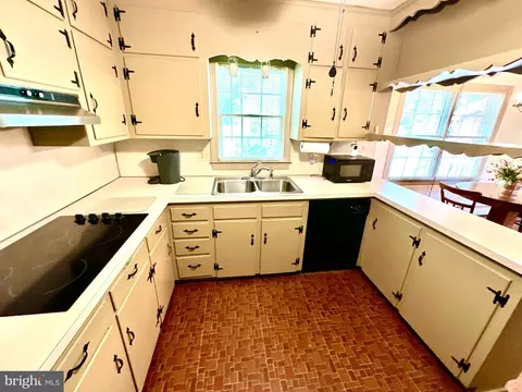 Kitchen - 116 Main St, Townsend, DE 19734 photo 3 of 3