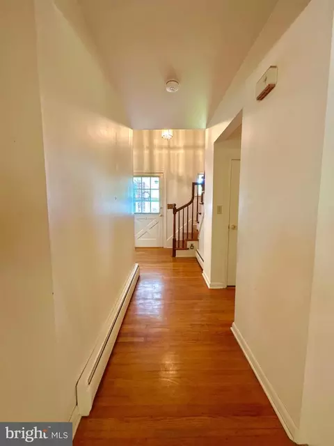 Entry Way - 116 Main St, Townsend, DE 19734 photo 3 of 8