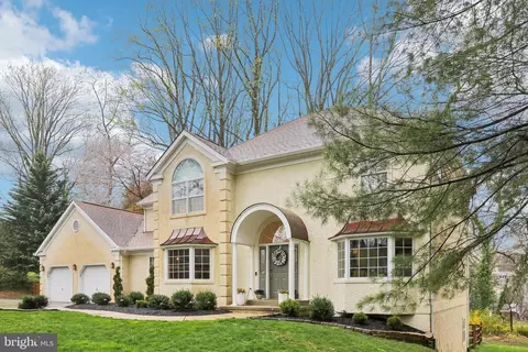 26 Forest Rdg, Newark, DE 19711