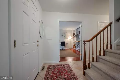 Entry Way - 8 Shenandoah Dr, Newark, DE 19711 photo 2 of 7