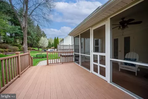 Exterior - 8 Shenandoah Dr, Newark, DE 19711 photo 6 of 15