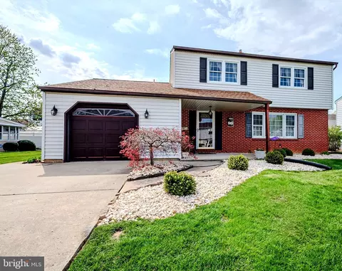 216 Morrison Rd, New Castle, DE 19720