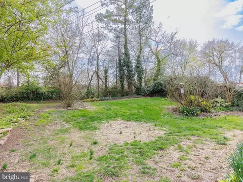 Exterior - 263 S Dillwyn Rd, Newark, DE 19711 photo 4 of 5