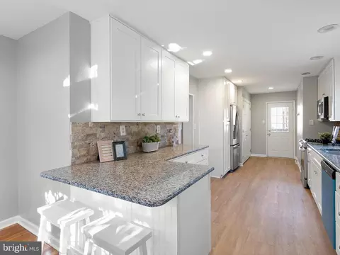 Kitchen - 263 S Dillwyn Rd, Newark, DE 19711 photo 1 of 3