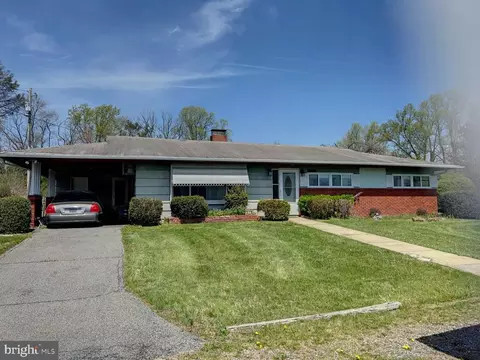 1613 Capitol Trl, Newark, DE 19711