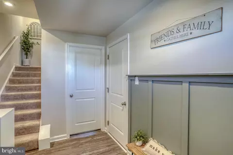 Entry Way - 466 Sitka Spruce Ln, Townsend, DE 19734 photo 1 of 7