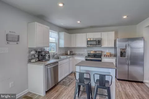 Kitchen - 466 Sitka Spruce Ln, Townsend, DE 19734 photo 2 of 2