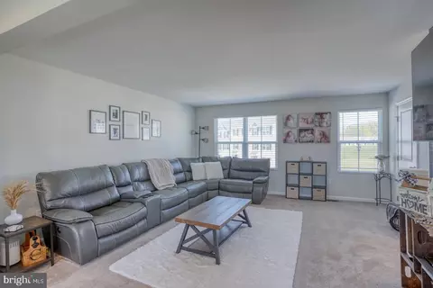 Entry Way - 466 Sitka Spruce Ln, Townsend, DE 19734 photo 6 of 7