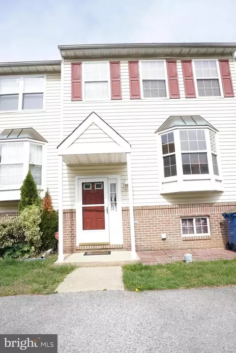 113 Valerie Ln, Bear, DE 19701