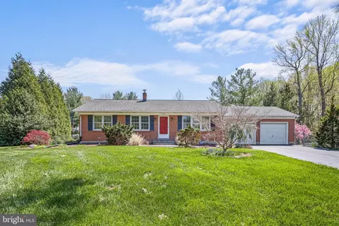 903 Clydesdale Dr, Bear, DE 19701