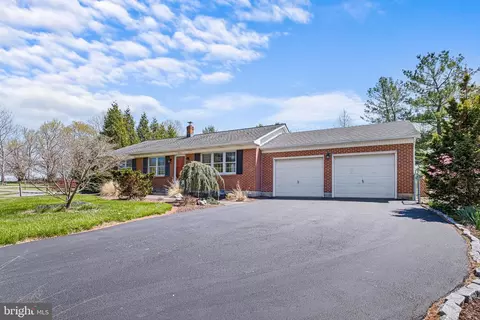 Exterior - 903 Clydesdale Dr, Bear, DE 19701 photo 5 of 5