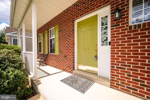 Exterior - 121 Wynnefield Rd, Bear, DE 19701 photo 5 of 8