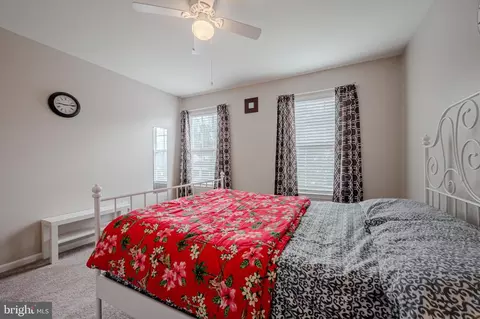 Bedroom - 121 Wynnefield Rd, Bear, DE 19701 photo 6 of 9