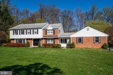 41 E Belmont Dr, Hockessin, DE 19707