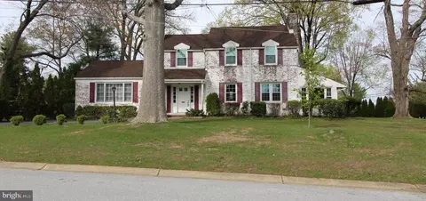 1 Lone Acre Rd, Wilmington, DE 19803