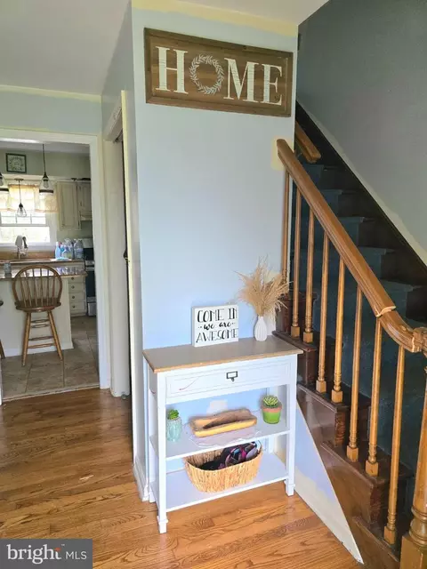 Entry Way - 902 Clydesdale Dr, Bear, DE 19701 photo 2 of 4
