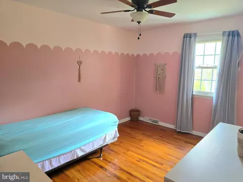 Bedroom - 902 Clydesdale Dr, Bear, DE 19701 photo 6 of 10
