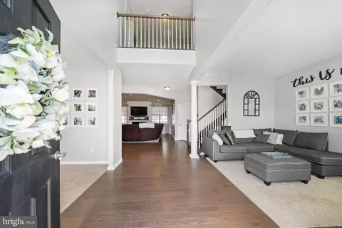 Entry Way - 900 Bray Rd, Middletown, DE 19709 photo 1 of 8