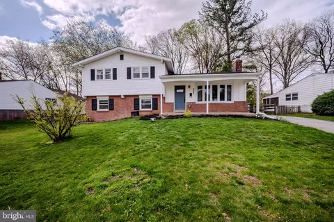 302 Alders Dr, Wilmington, DE 19803