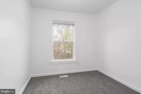Bedroom - 327 Thayer Ct, Newark, DE 19702 photo 1 of 2