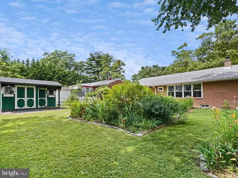 Exterior - 207 Sunset Rd, Newark, DE 19711 photo 5 of 5