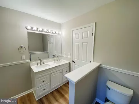 Bath - 113 Emerald Ridge Dr, Bear, DE 19701 photo 3 of 3