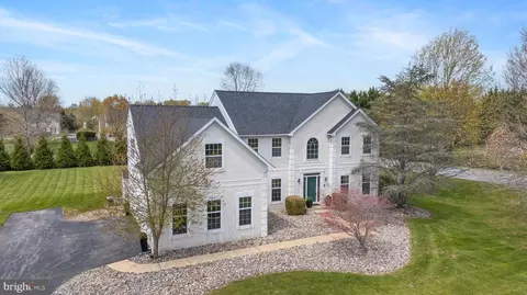 14 W Fairview Ave, Middletown, DE 19709