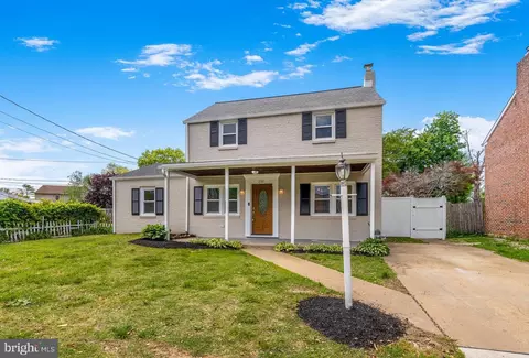 202 James Pl, New Castle, DE 19720