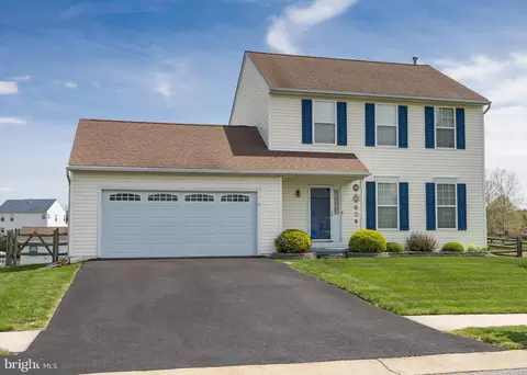 21 Cobblestone Dr, New Castle, DE 19720