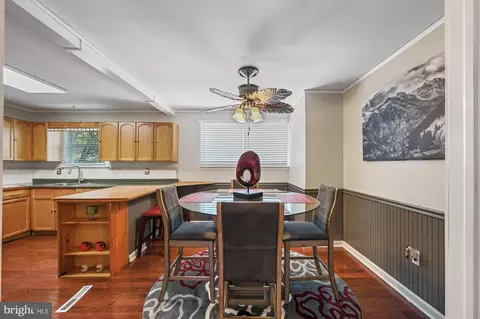 Dining - 125 Elgin Ct, Newark, DE 19702 photo 2 of 2