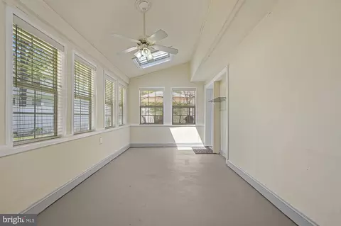 Entry Way - 125 Elgin Ct, Newark, DE 19702 photo 3 of 3