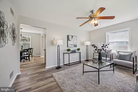 Living - 46 Donaldson Dr, Newark, DE 19713 photo 1 of 1