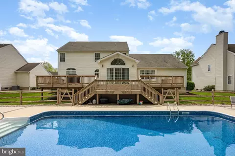 Exterior - 5 Keeneland Ct, Bear, DE 19701 photo 5 of 8