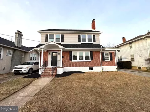 7 Elmhurst Pl, Wilmington, DE 19804