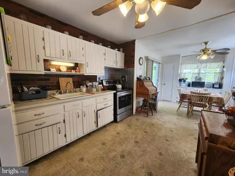 Kitchen - 418 Tamara Cir, Newark, DE 19711 photo 1 of 1