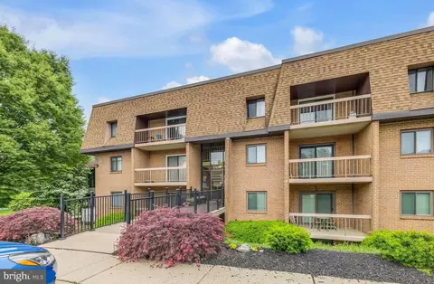 5414 Valley Green Dr #D4, Wilmington, DE 19808