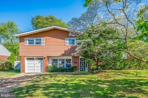 2124 Coventry Dr, Wilmington, DE 19810