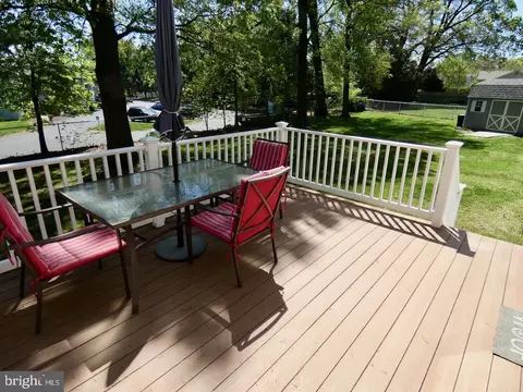 Exterior - 13 Grace Ct, Newark, DE 19702 photo 8 of 23
