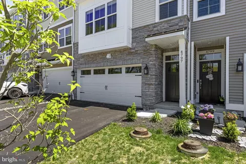 4797 Hogan Dr, Wilmington, DE 19808