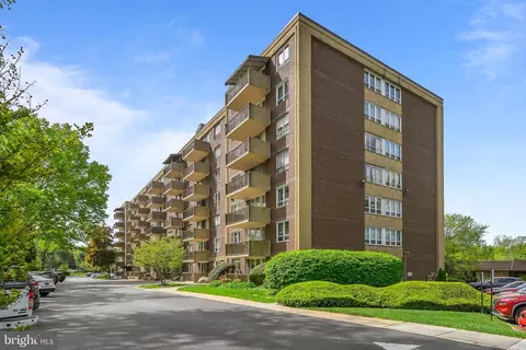 2016 Unit Naamans Rd #5E, Wilmington, DE 19810