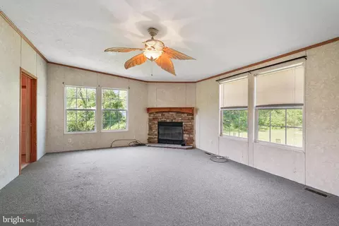 41 N Dragon Dr, Bear, DE 19701 photo 11