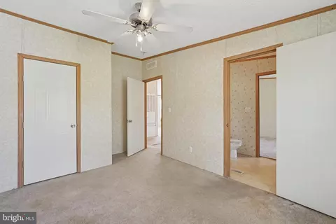 41 N Dragon Dr, Bear, DE 19701 photo 23