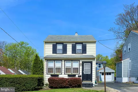 2001 Grant Ave, Wilmington, DE 19809