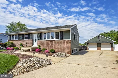 2229 Elder Dr, Wilmington, DE 19808