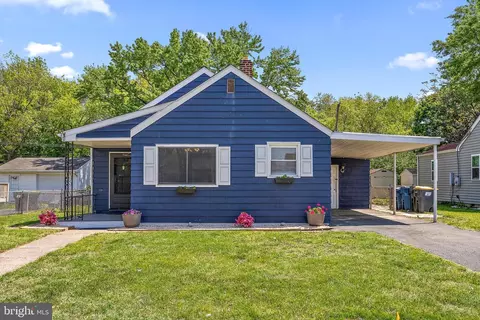 36 Yale Ave, New Castle, DE 19720