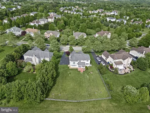 View/Area - 407 Nattull Dr, Bear, DE 19701 photo 2 of 10