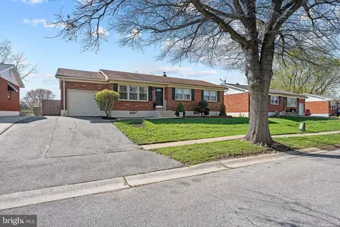139 Warfel Dr, Delaware City, DE 19706