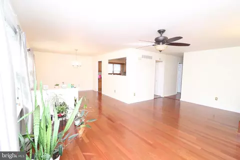 18 Stearrett Dr, Newark, DE 19702 photo 11