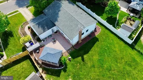 18 Stearrett Dr, Newark, DE 19702 photo 3